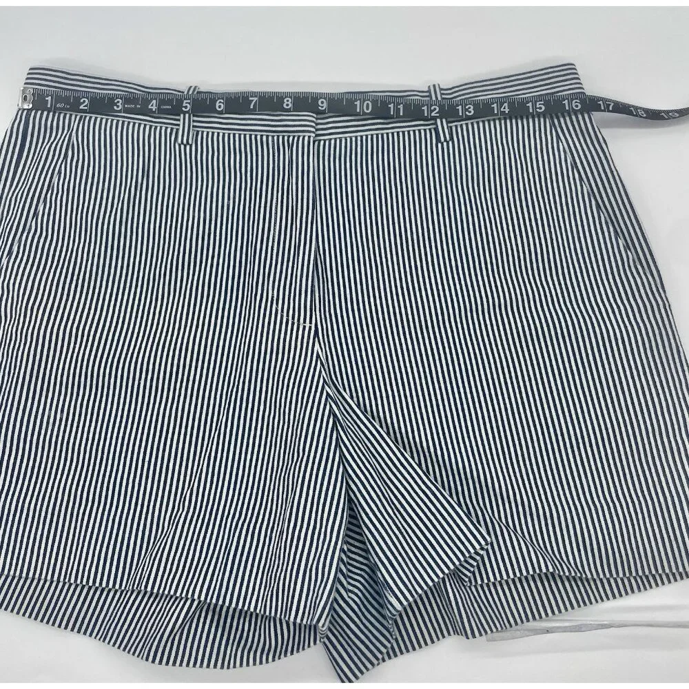 GAP Blue White Striped Shorts Sz 8 4